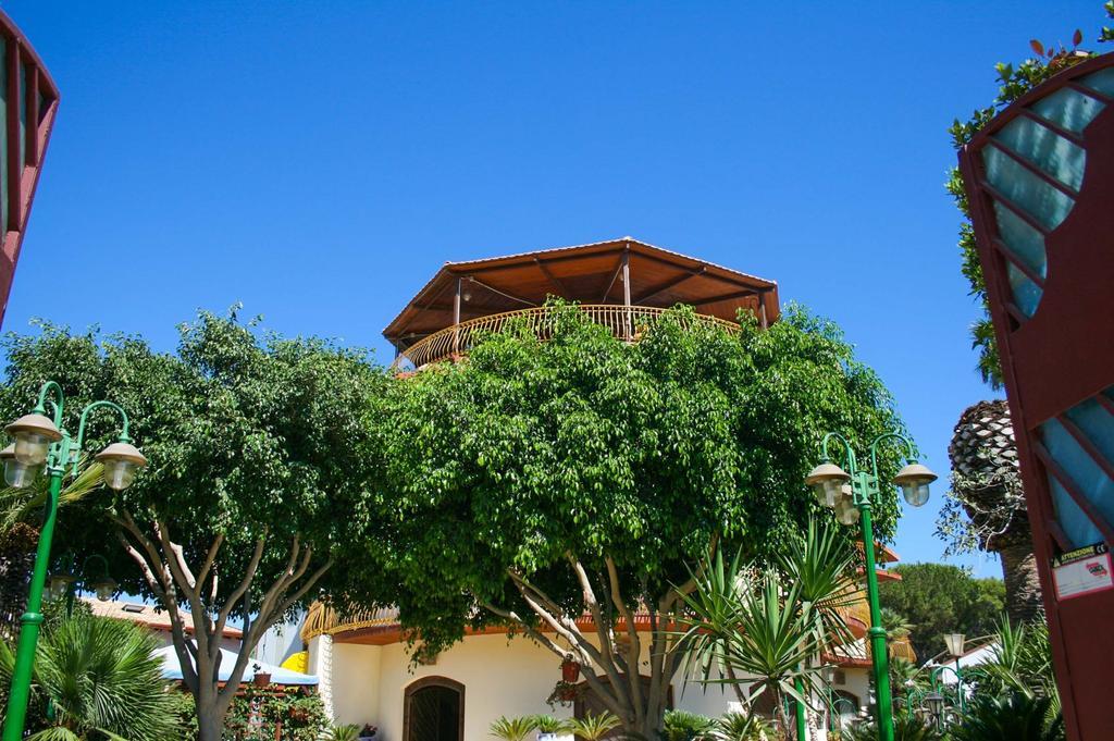 Arenella Beach Rooms Esterno foto